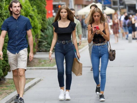 AtelierGS: Elegante Mode mit perfekter Passform für jede Frau