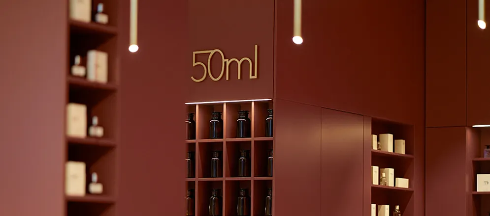 Luxury Perfumes from 50 ml UK That Redefine Everyday Elegance