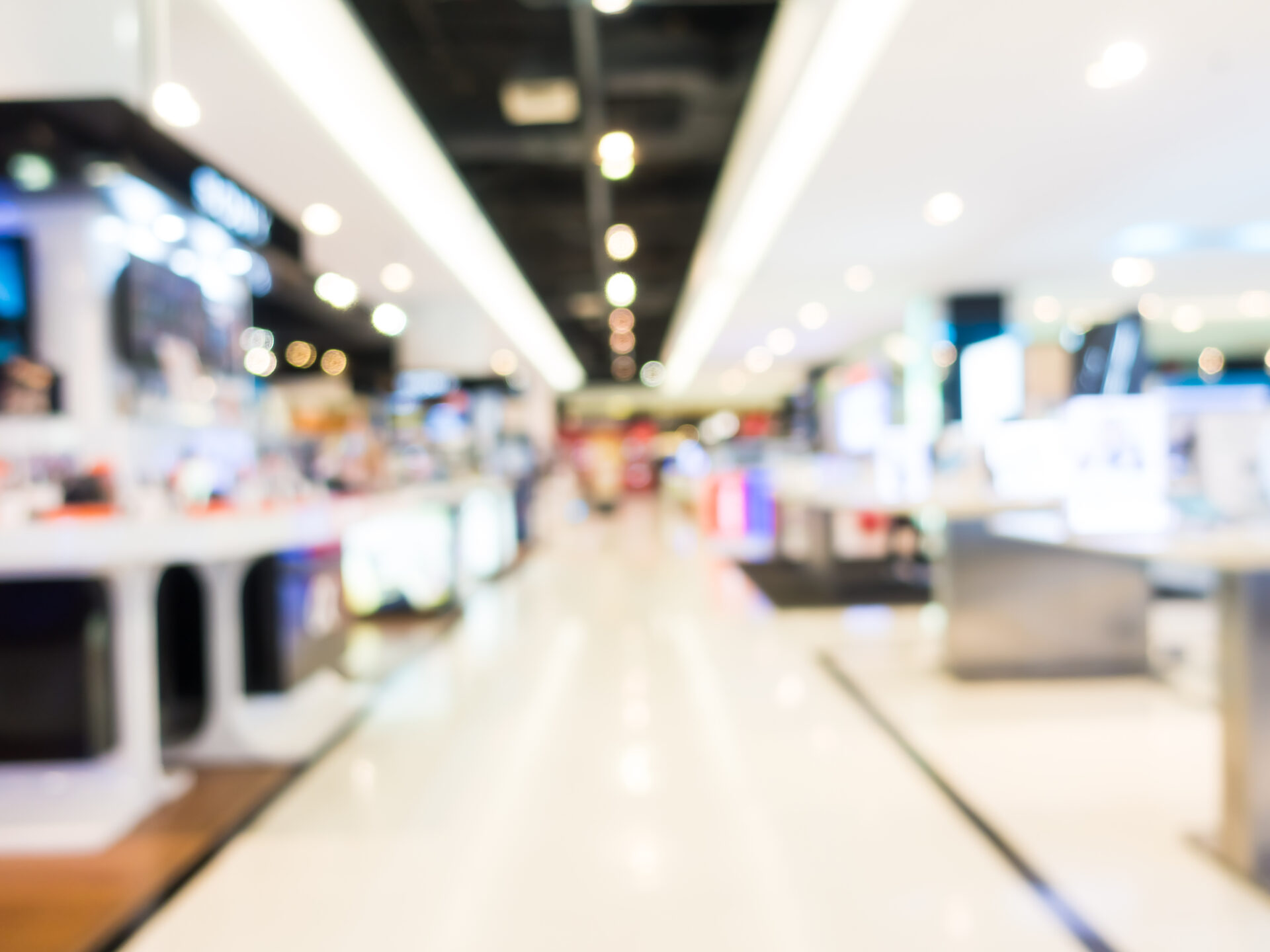 Mobiles; Finally, an Online Phone Store That Gets It Right