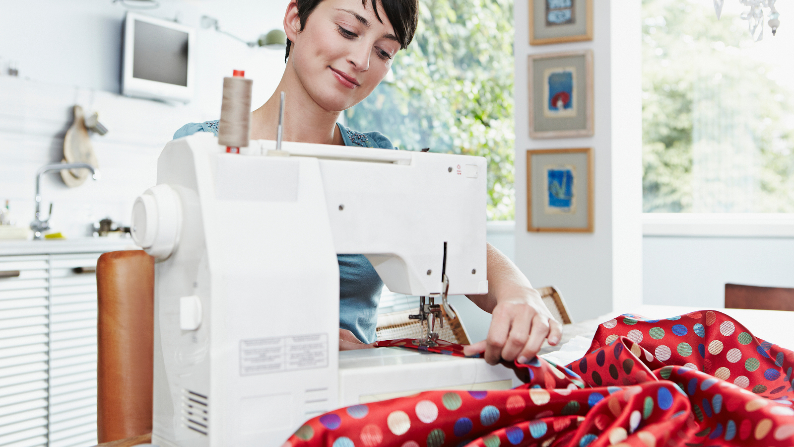 MadamSew: Tools, Notions & Community for Sewing Enthusiasts