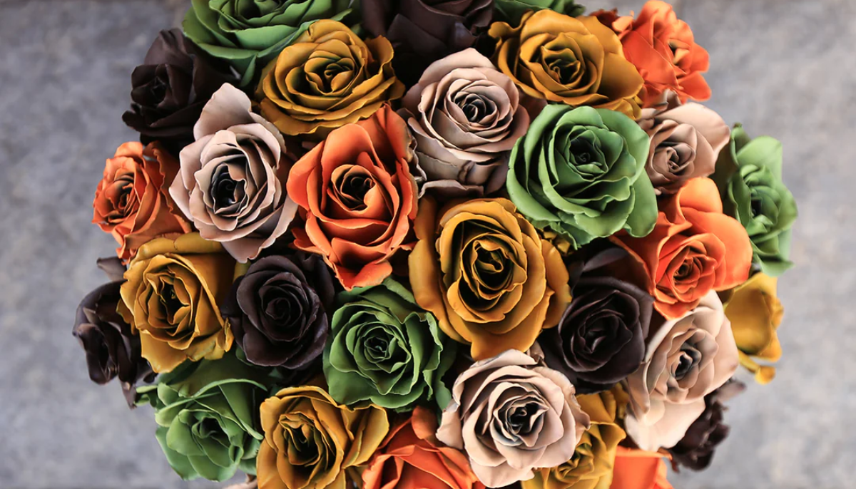 Rosaholics Transforms Ordinary Moments into Luxe Floral Statements