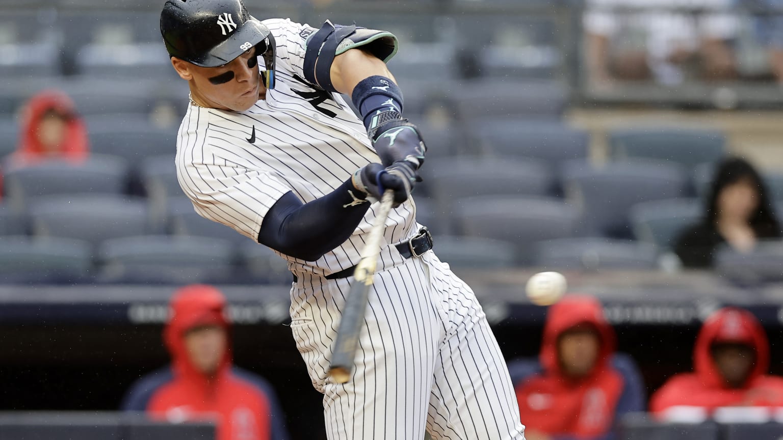 MLB: Experience Baseball Like Never Before with Official Gear, Live Streaming, and Fan-Focused Entertainment